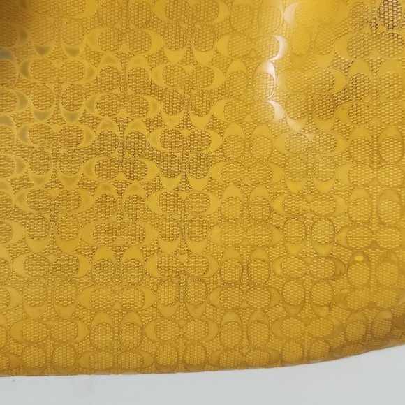 *SOLD* COACH | HERITAGE SIGNATURE EMBOSSED coated CANVAS BACKPACK yellow brown - Picture 5 of 11